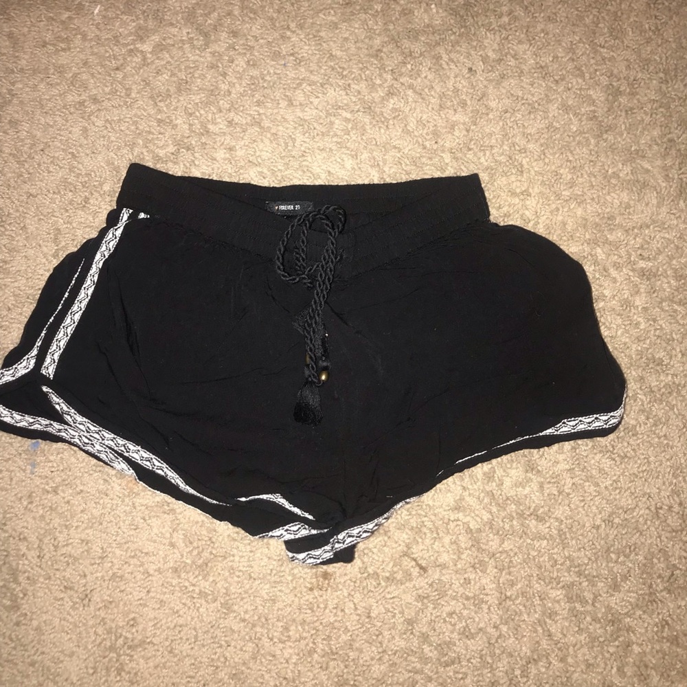 forever 21 black shorts